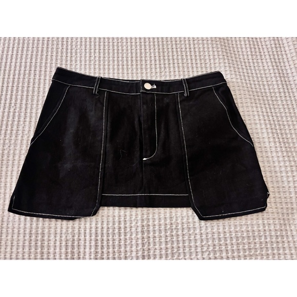 By Dyln. Cooper Micro Skirt - Picture 3 of 4